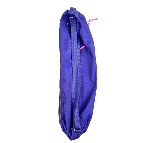 Lululemon Royal Blue Yoga Mat Bag with Mesh Pocket and carrier strap EUC - Picture 2 of 8
